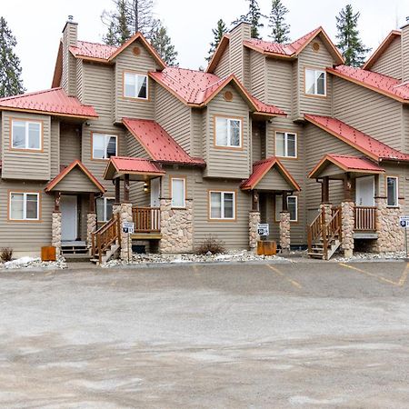 Stone Creek Chalets By Fernie Central Reservations Exterior photo